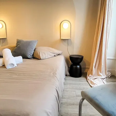 Oxymore Apartment *